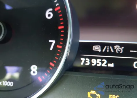 2017 Volkswagen Touareg V6 Wolfsburg Edition z USA, uszkodzony, nr VIN WVGRF7BP1HD001599